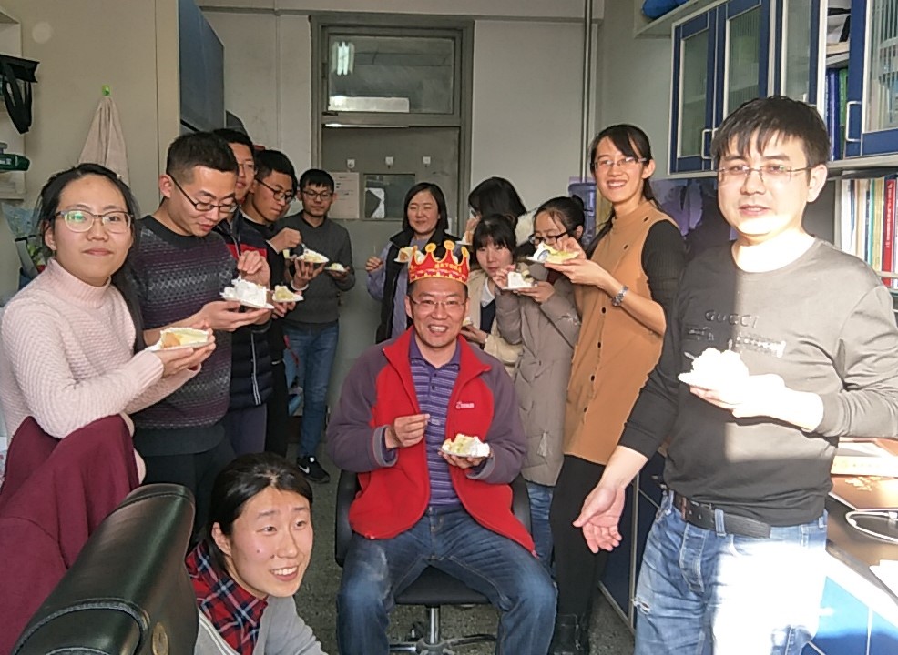Celebrate Prof. Dong-Sheng Guo 39th Birthday!